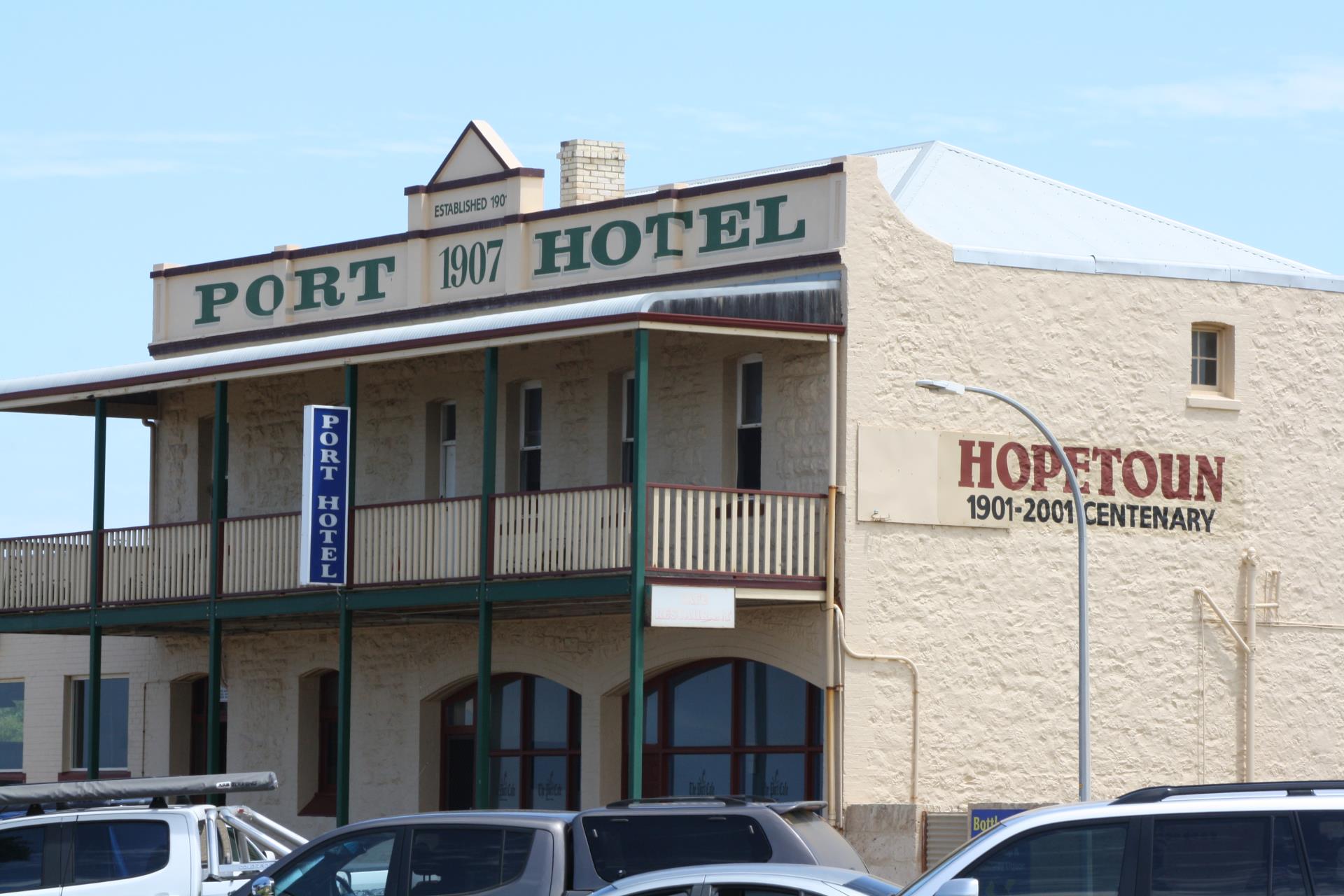 Easter Weekend Music @ The Port